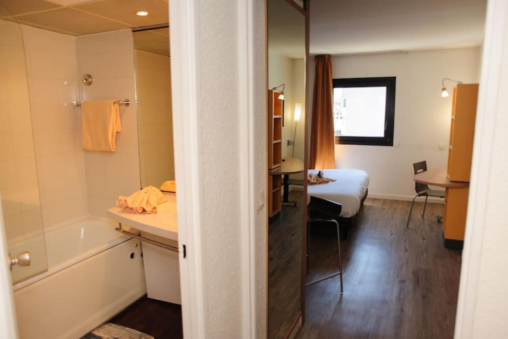 5 Minutes Du Zenith - Studio Chic Pantin Exterior photo