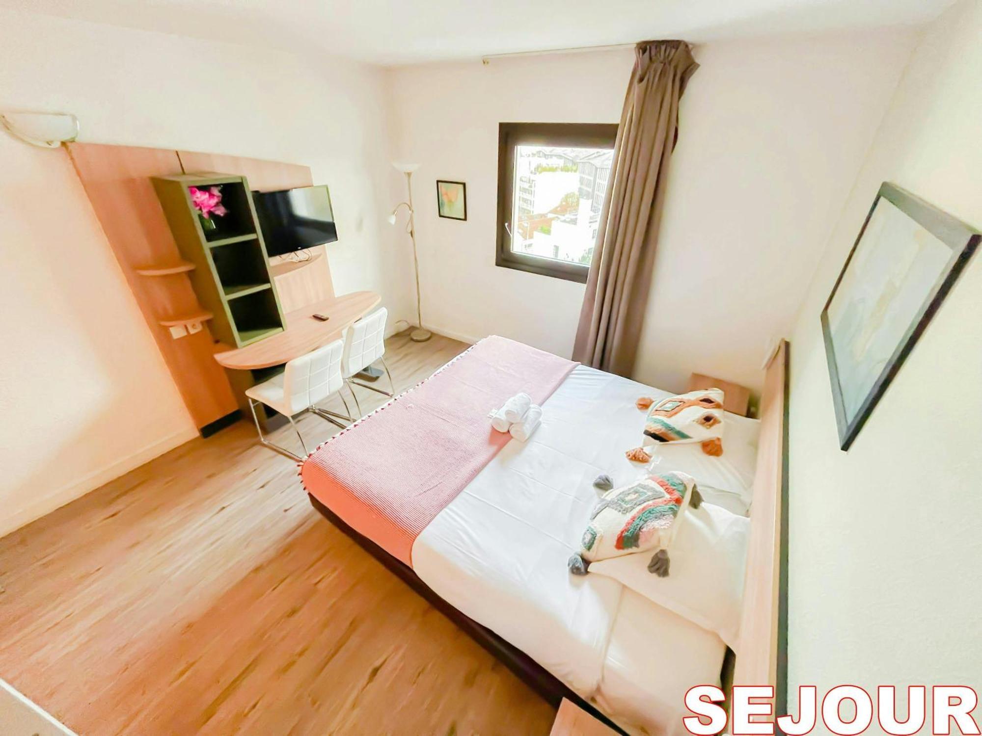 5 Minutes Du Zenith - Studio Chic Pantin Exterior photo